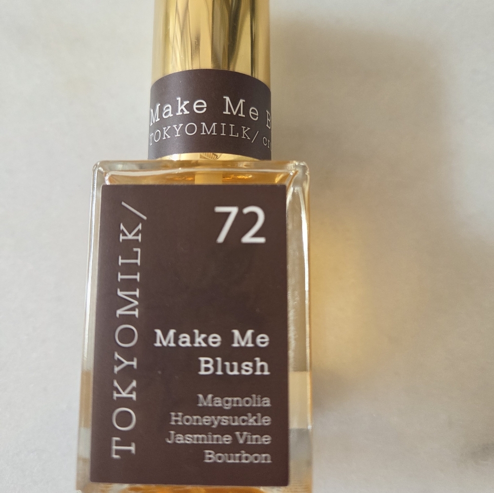 Gold Blush Makeup